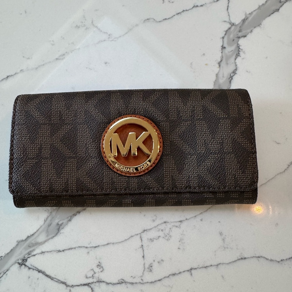 Michael Kors PVC Leather Fulton Flap Continental Wallet